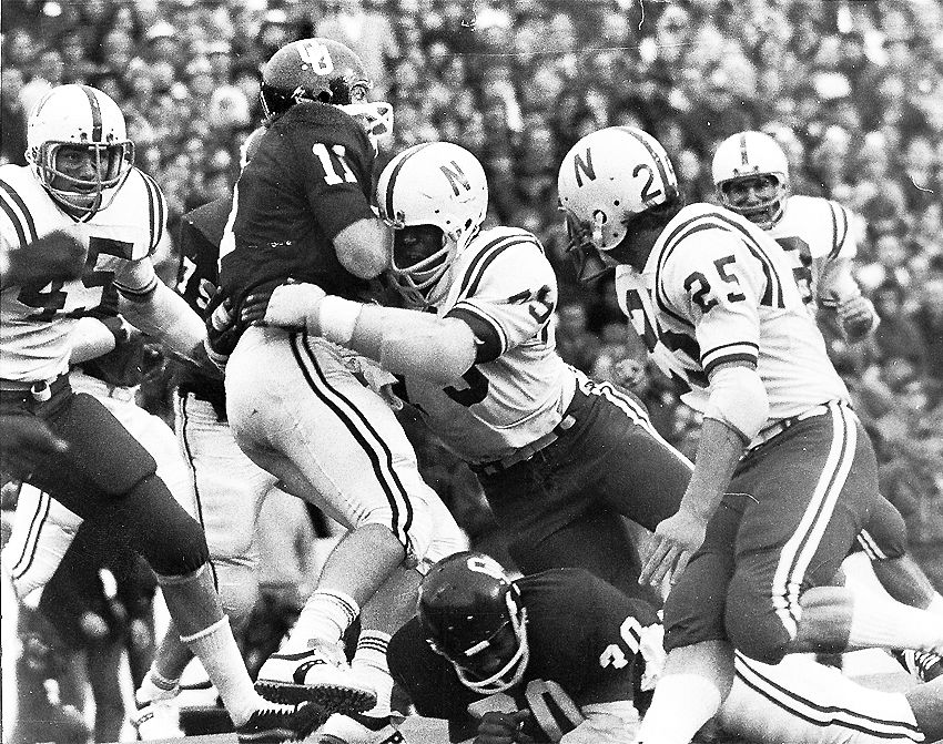 Defensive tackle: Rich Glover